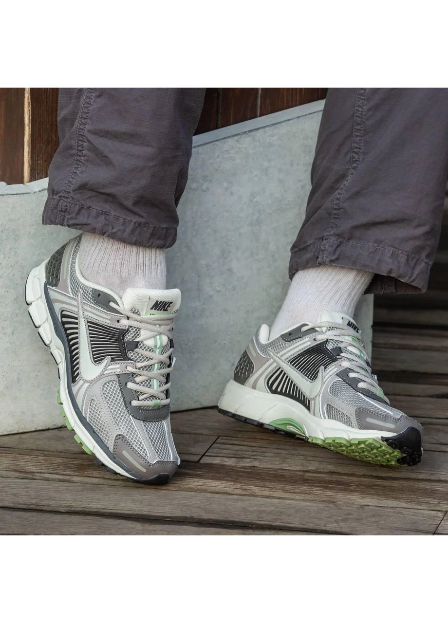 Серебристые демисезонные кроссовки мужские Nike Zoom Vomero 5 Grey CI1694 Найк Зум