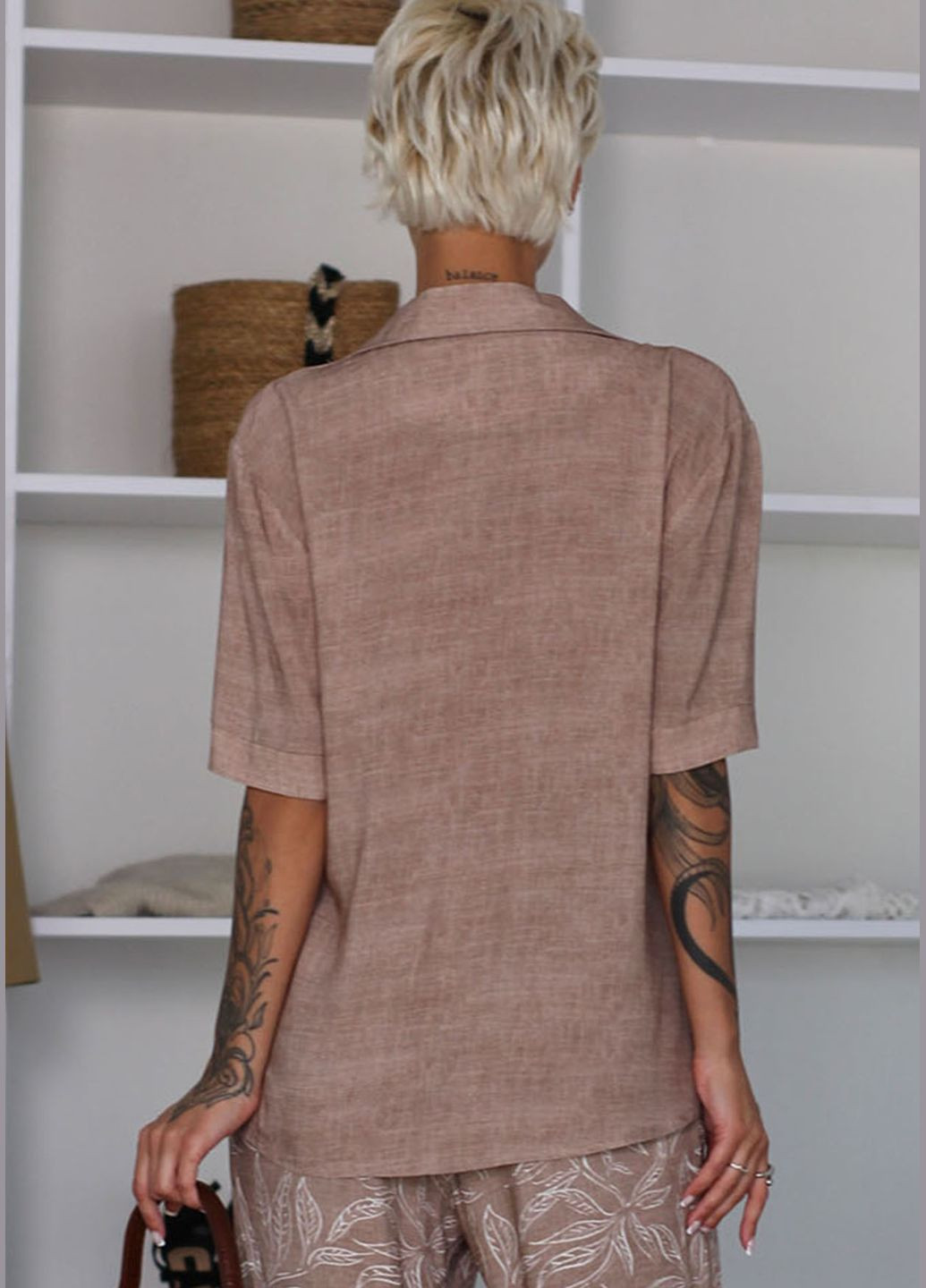 Коричневий демісезонний джемпер жіночий №1554 Leinle