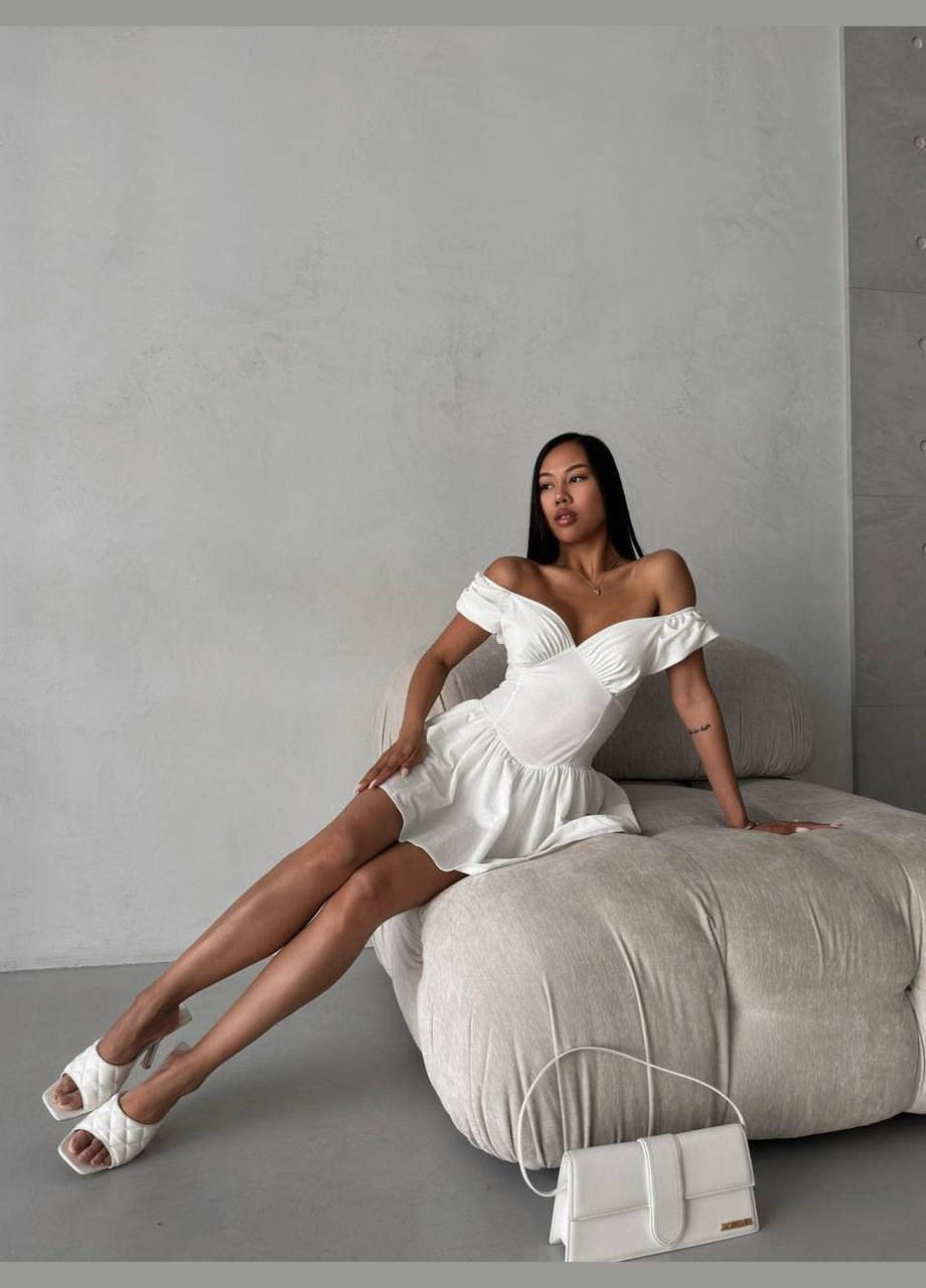 Женский комбинезон FINO Mode комбинезон-шорты белый деловой, повседневный, кэжуал, вечерний