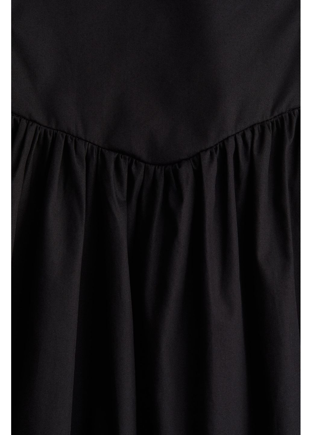 Черное платье H&M