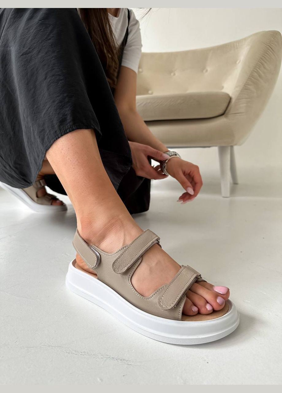 Жіночі стильні босоніжки на липучці бежевий колір No Brand 2024 (296285578)