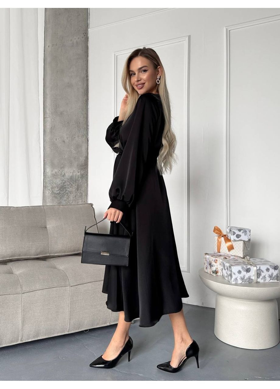 Чорна ошатна сукня з шовку чорного кольору 36147 кльош Fashion однотонна