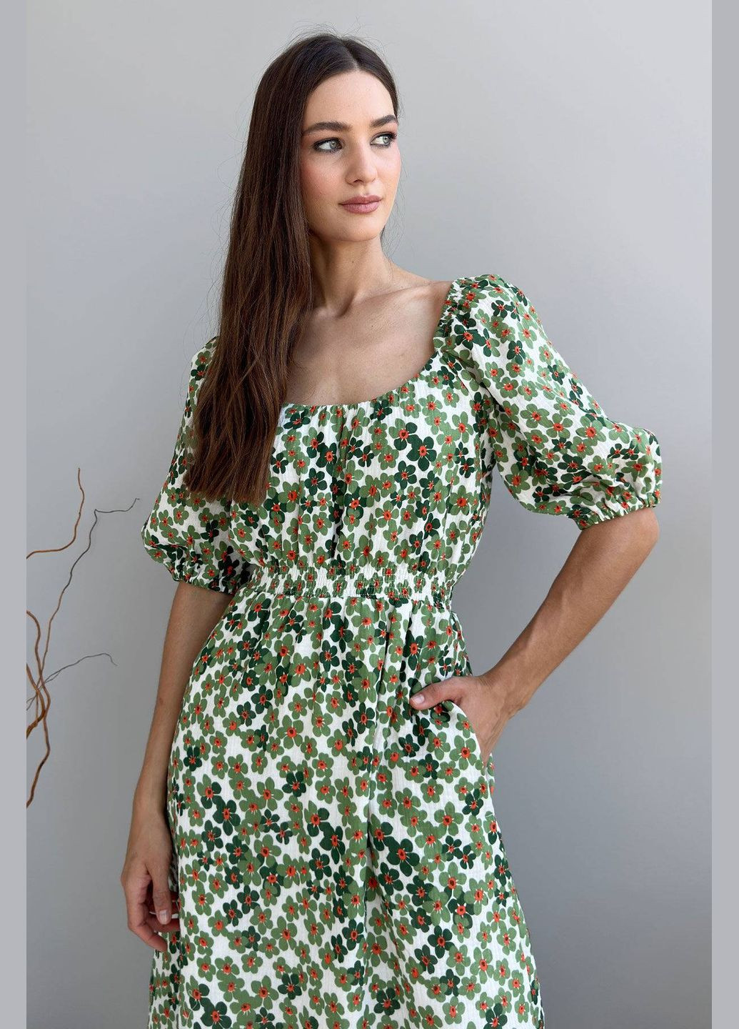 Зелена сукня Nenka з квітковим принтом