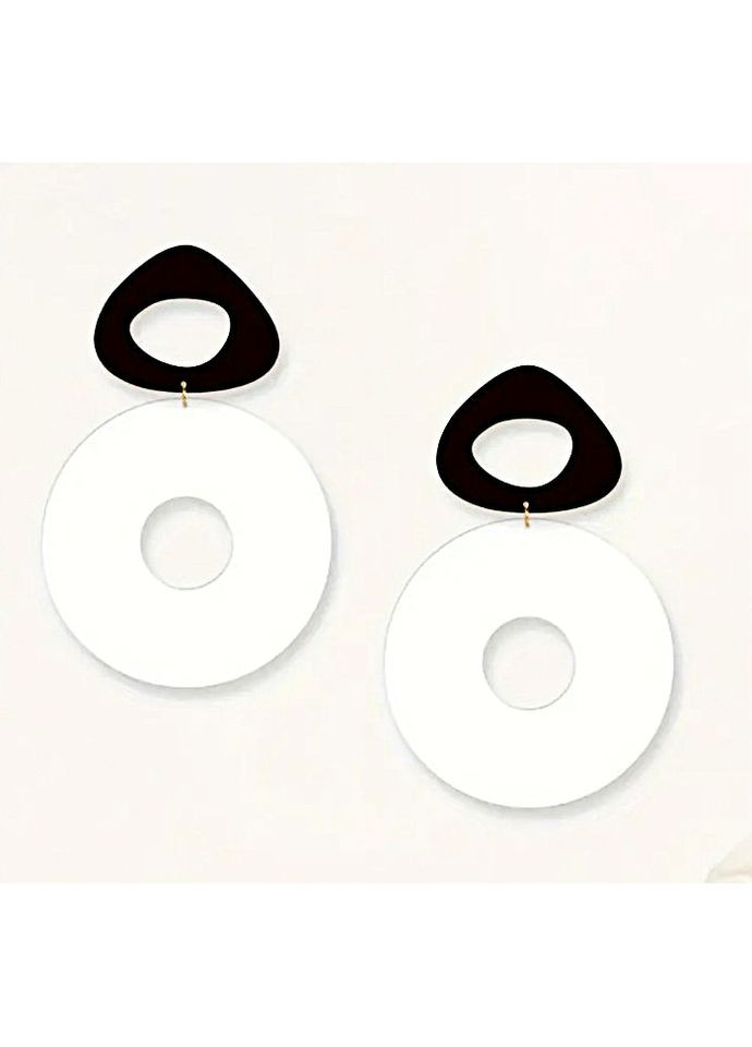 Сережки біжутерія Подовжені чорно-білі No Brand (359473019)