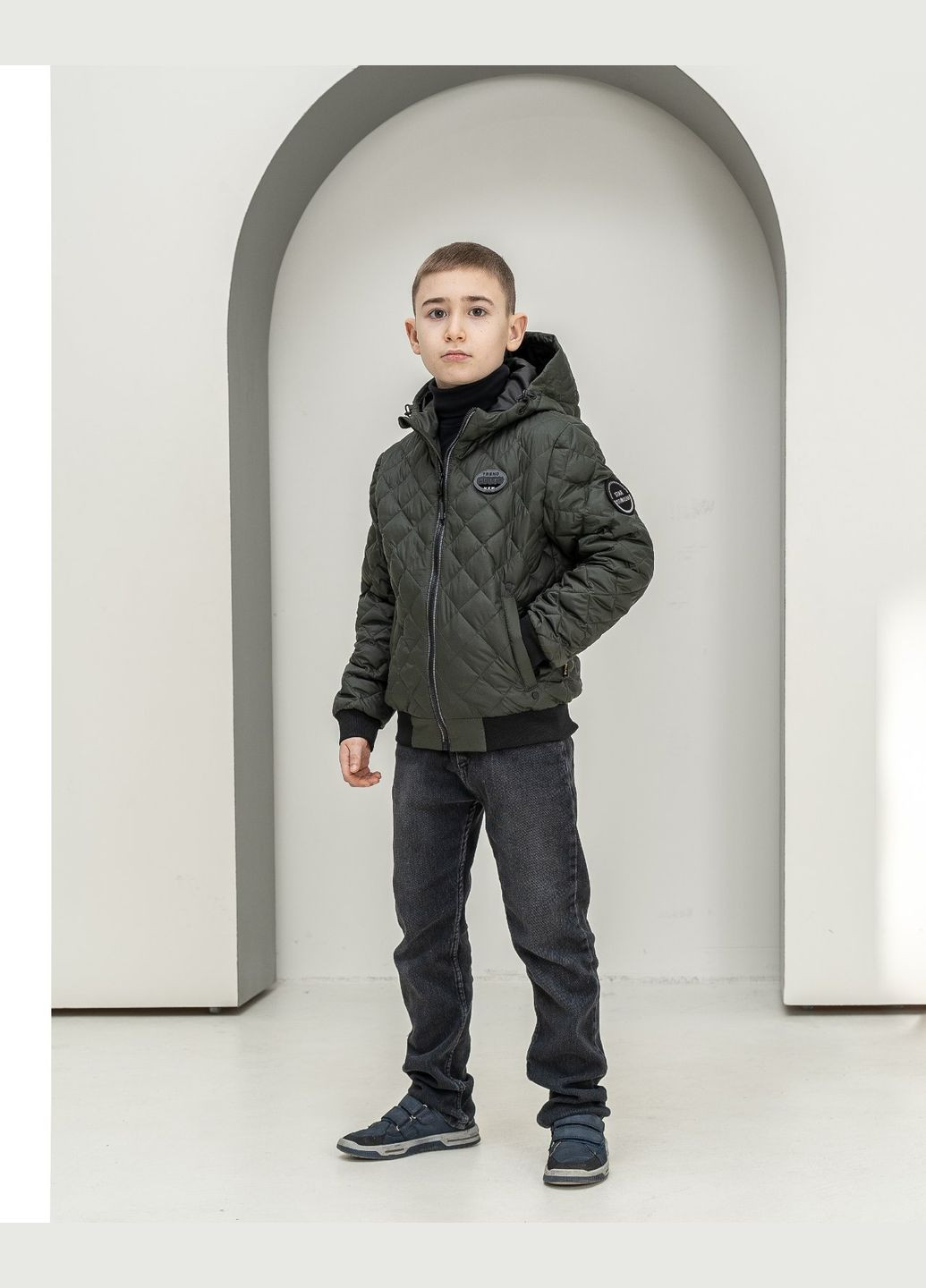 Оливковая (хаки) демисезонная демисезонная куртка для мальчика SK