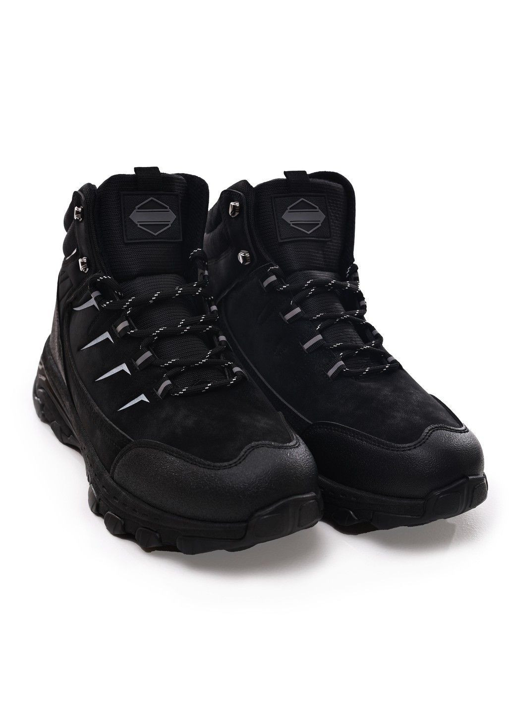 Черные ботинки зимние мужские Moli