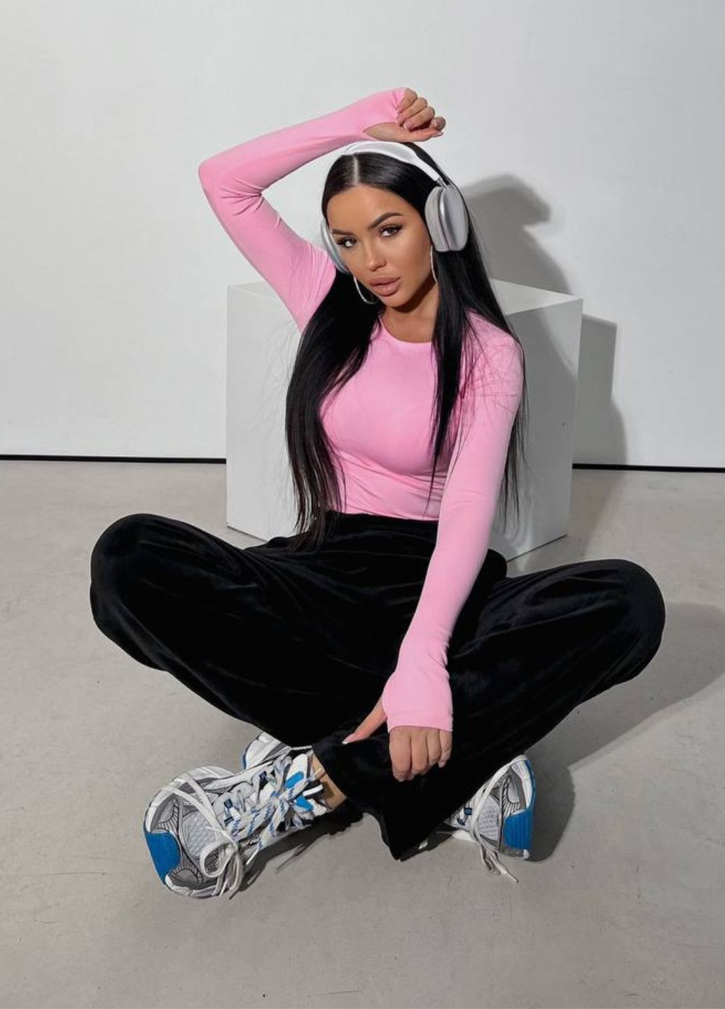 Базовий лонгслів з розрізом під пальчик Tik-Tak (322105535)