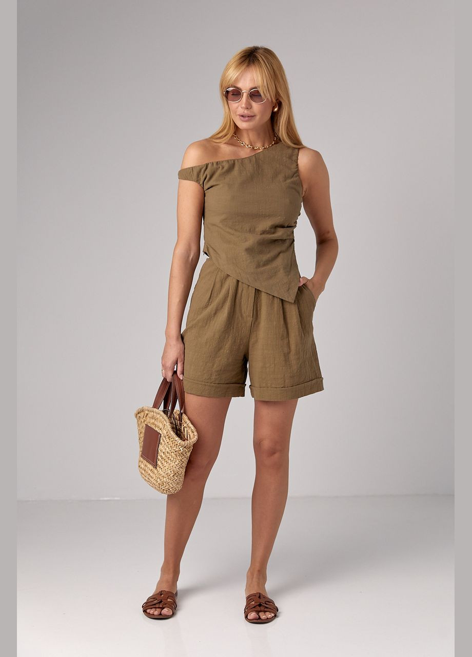 Жіночий лляний костюм з шортами та асиметричним топом 03015 Lurex (299266049)