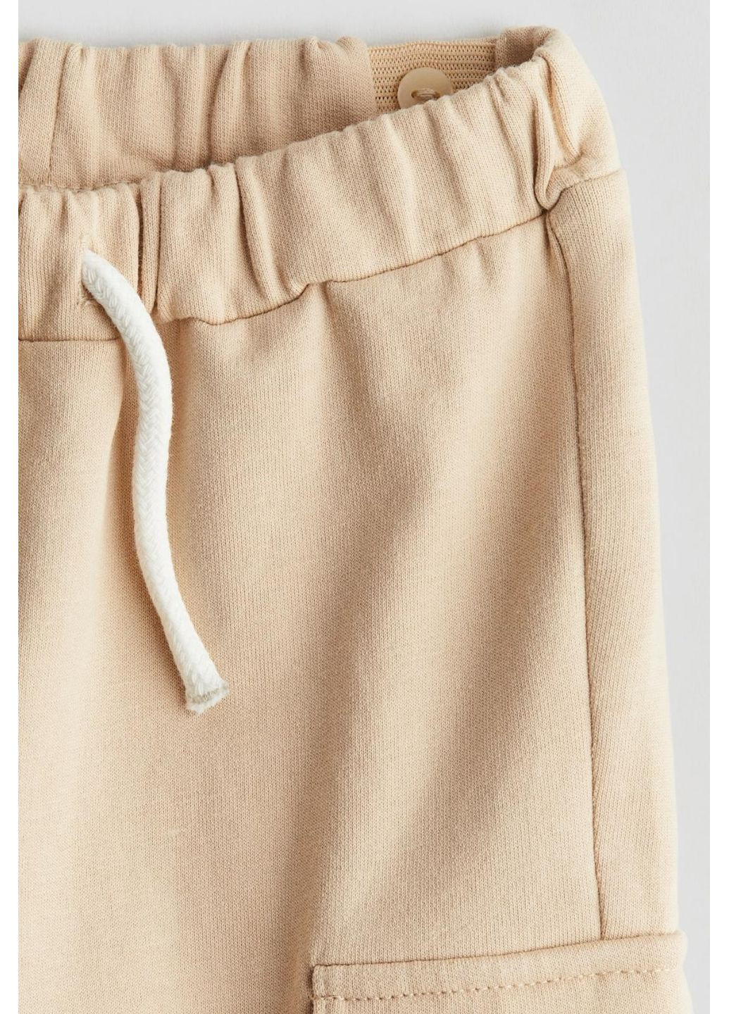 Бежевые спортивные зимние брюки карго H&M