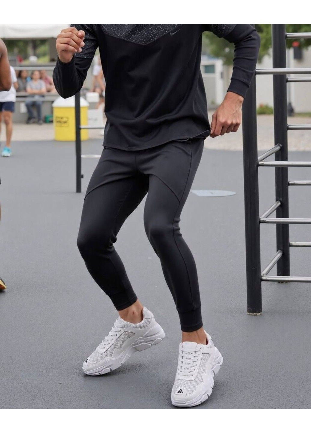 Белоснежные демисезонные кроссовки мужские сетка белые Stilli