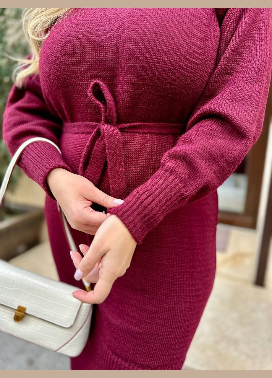 Бордовое теплое вязаное шерстяное платье 744 длинное с поясом бордовое. You Best