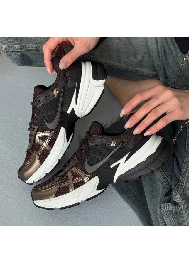 Кросівки жіночі Nike V2k Runtekk Brown Black | Найк В2К Рантекк коричневі демісезони (379130131)