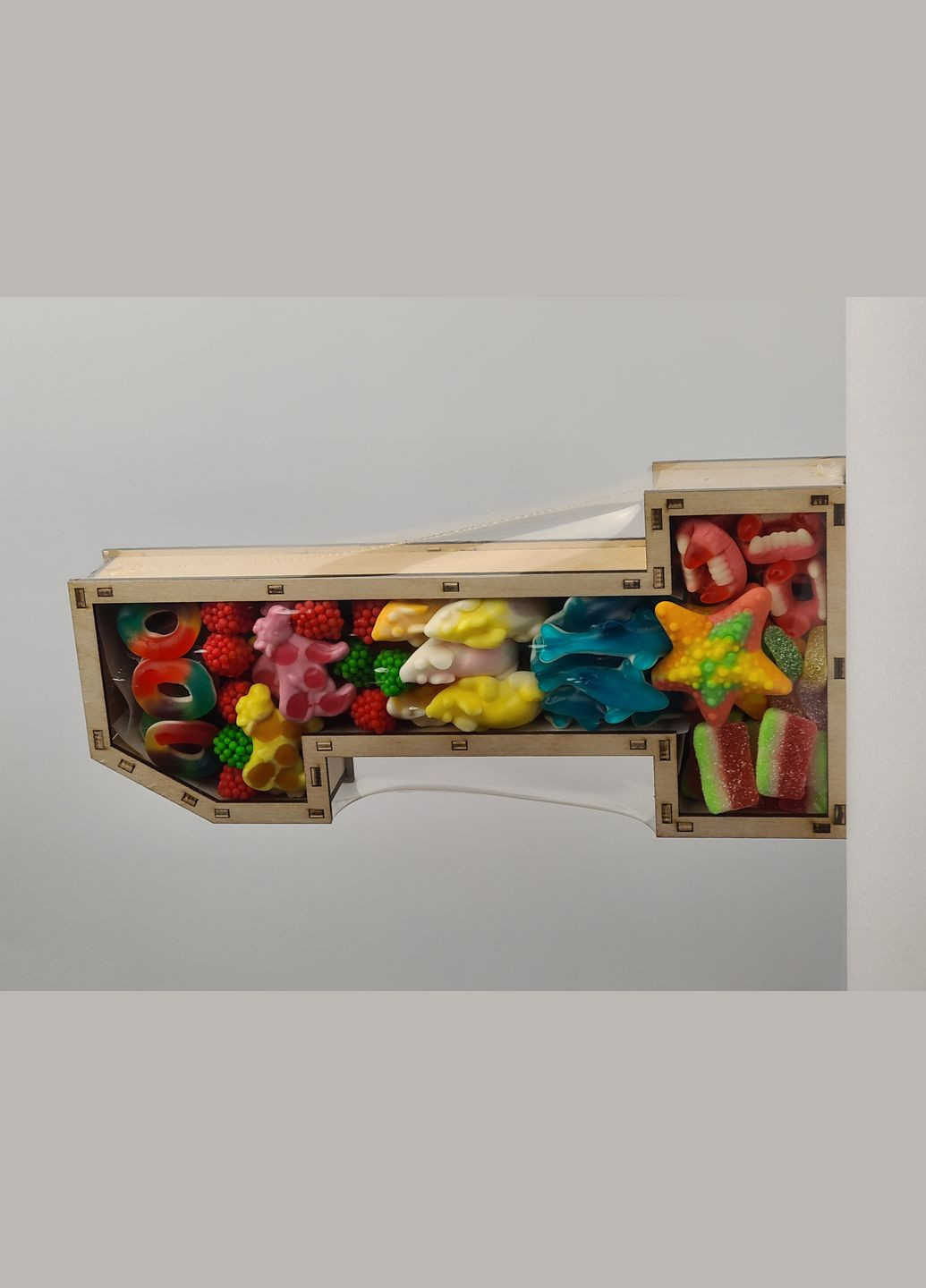 Ексклюзивний набір желейних цукерок "Цифра 1 VIP+" /32*24*5/1550-1600 грам Trolli (301646292)