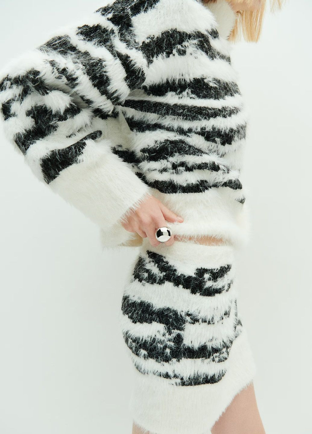 Кремовая повседневная зебра юбка H&M