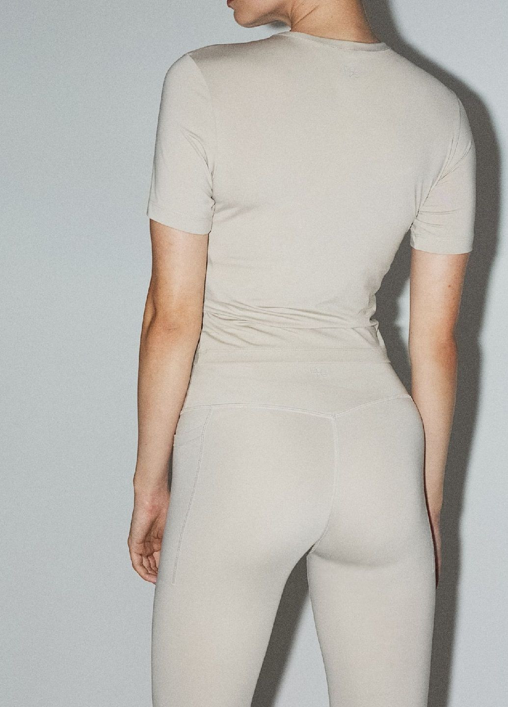 Футболка H&M - (297725212)