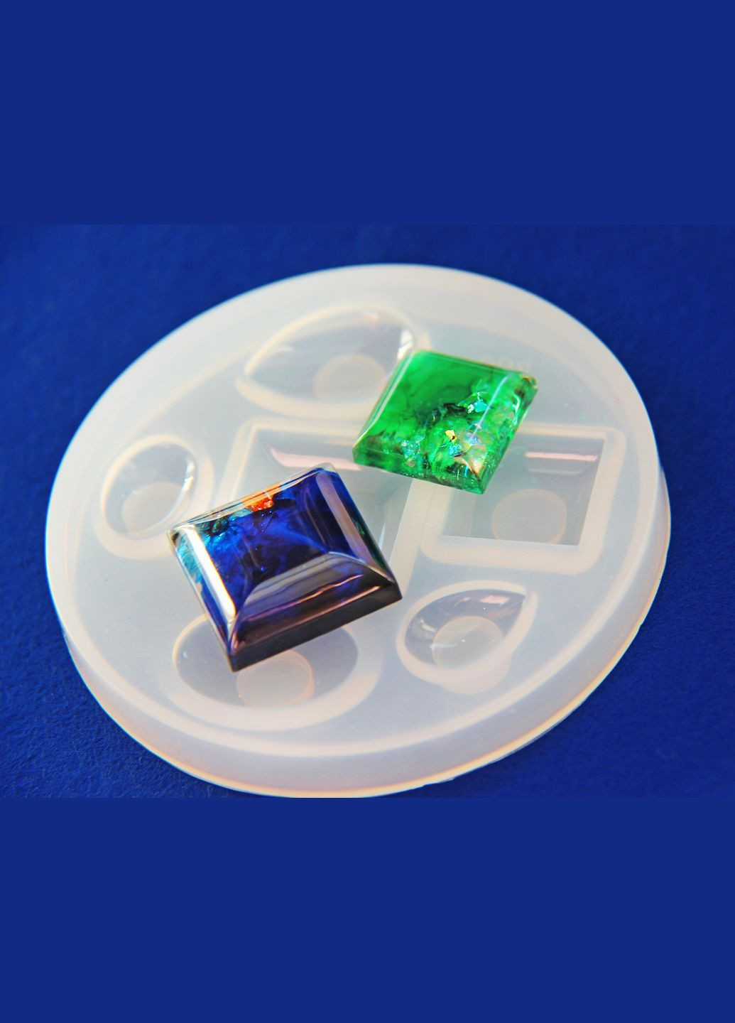 Ювелірна смола для 3Д біжутерії з затверджувачем ТМ ART 1 кг Оригінал Plastall (363131399)