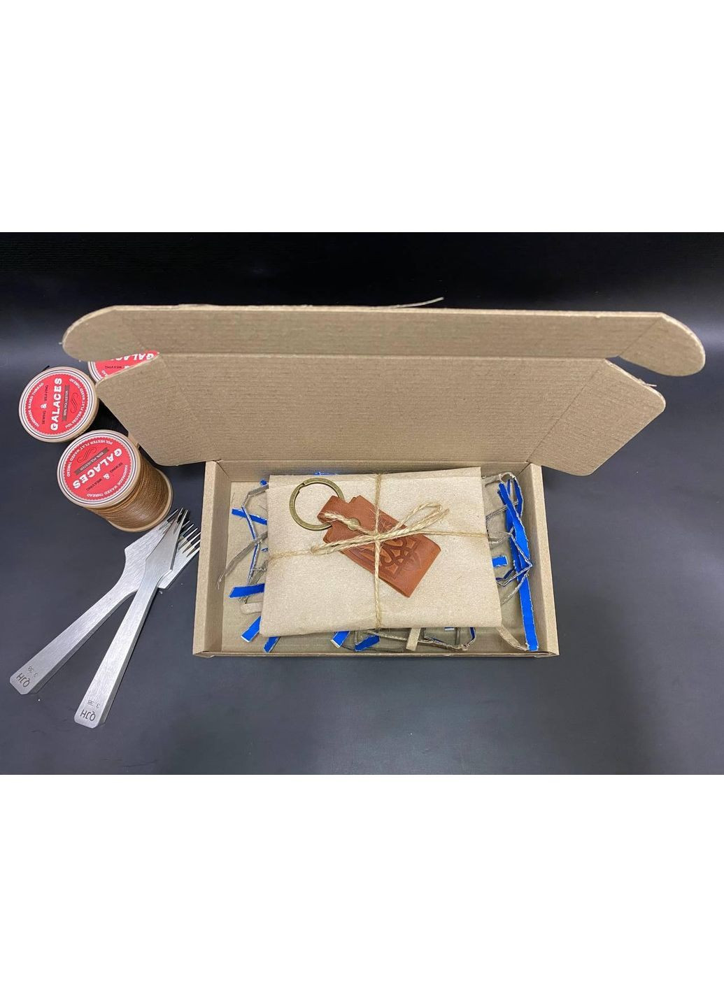 Шкіряний Гаманець Затиск Для Грошей з Монетницею Набір + Брелок Коньячний Колір No Brand (356508882)