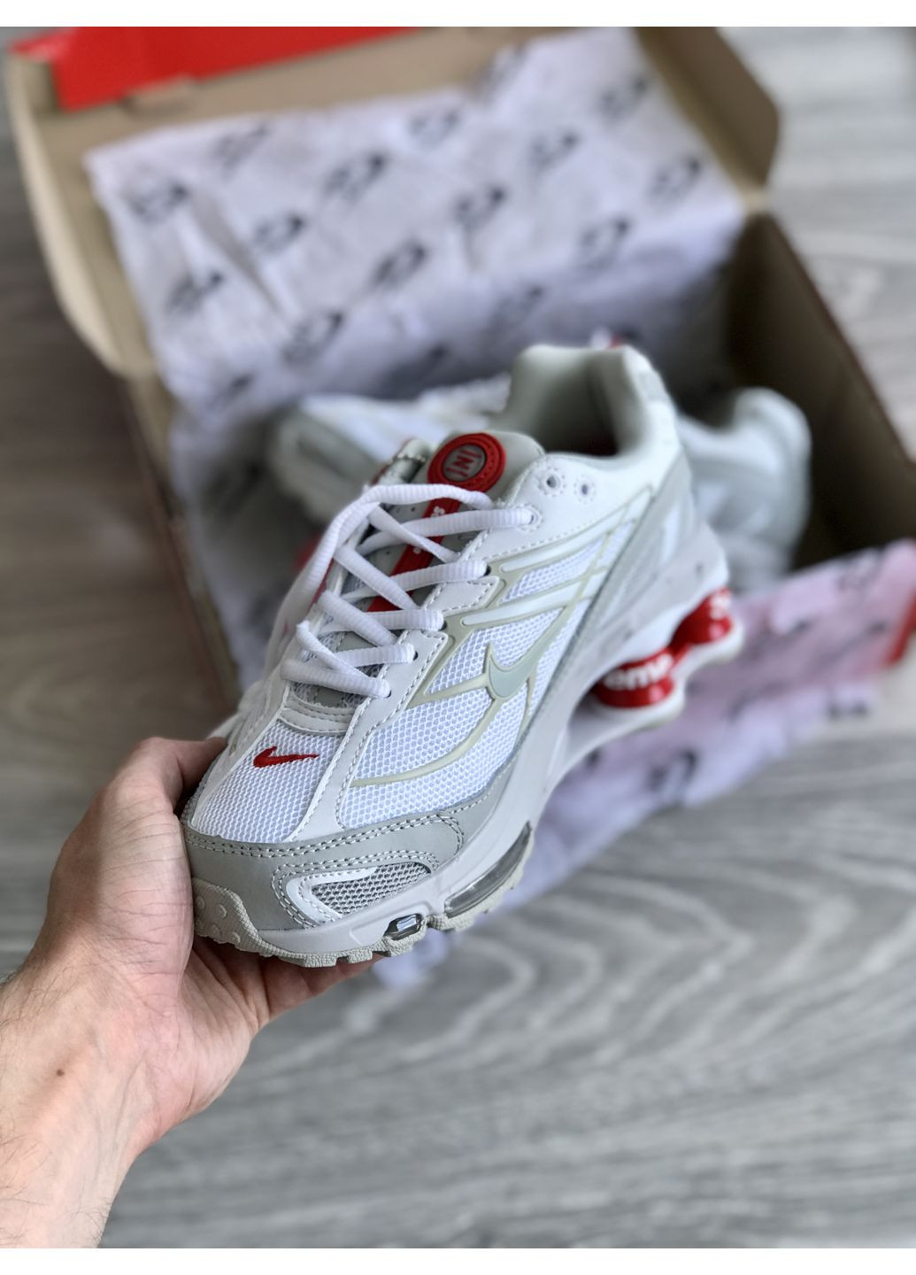Кросівки жіночі і чоловічі Nike Shox Ride 2 SP x Supreme white | Найк Шокс Райд 2 СП білі No Brand білі демісезони (363296041)