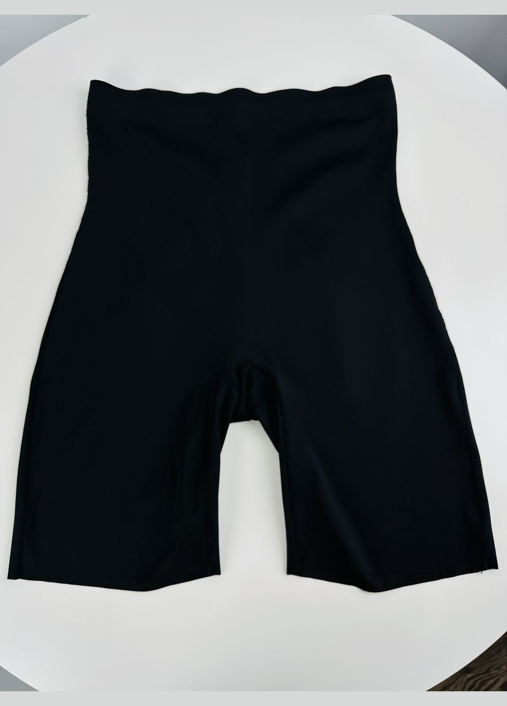 Удлиненные корректирующие шорты от натираний No Brand (335370786)