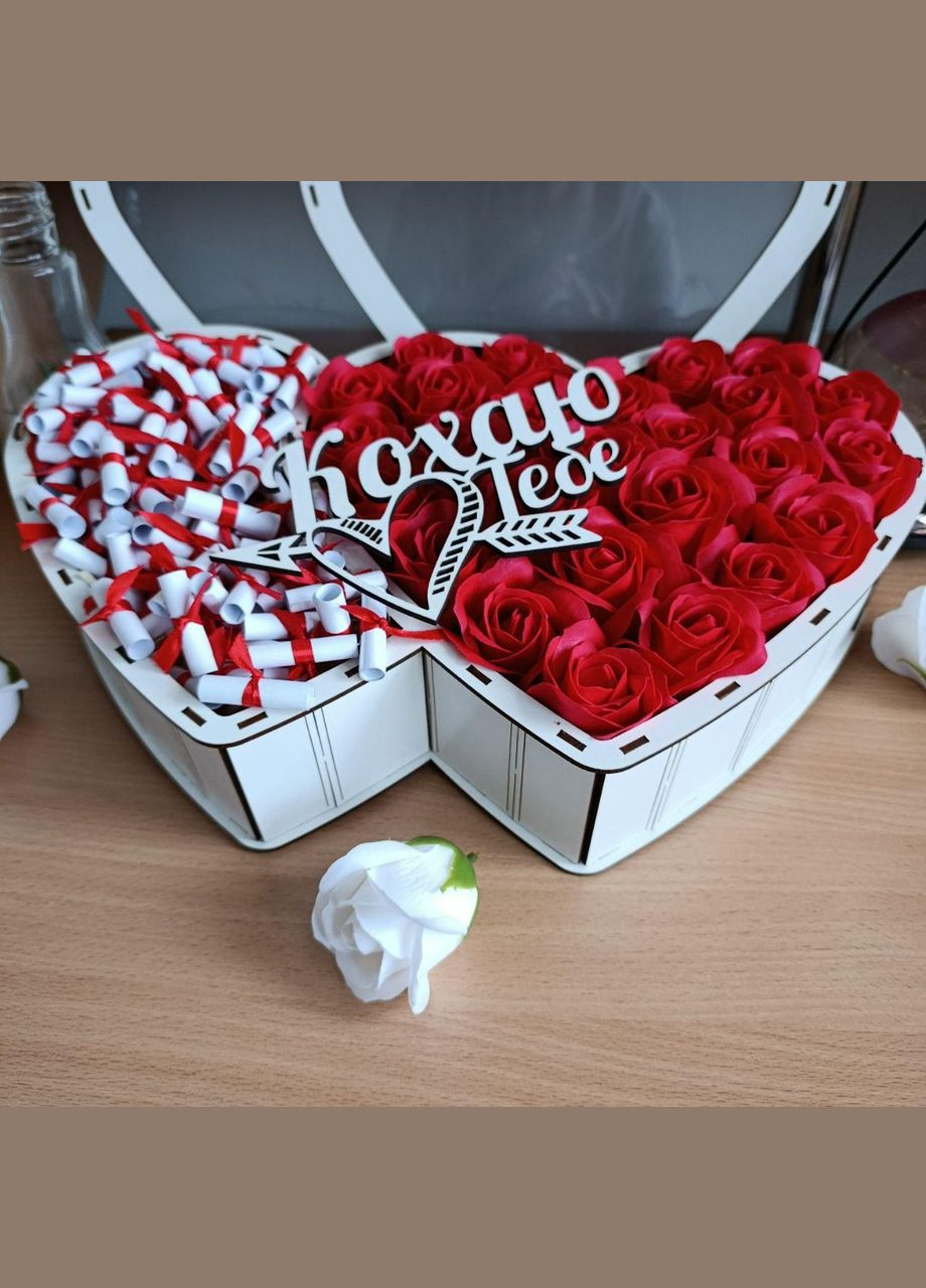 Подарочный бокс двойное сердце с розами и 101 причиной «Почему я тебя люблю» (ar145) No Brand (316680147)