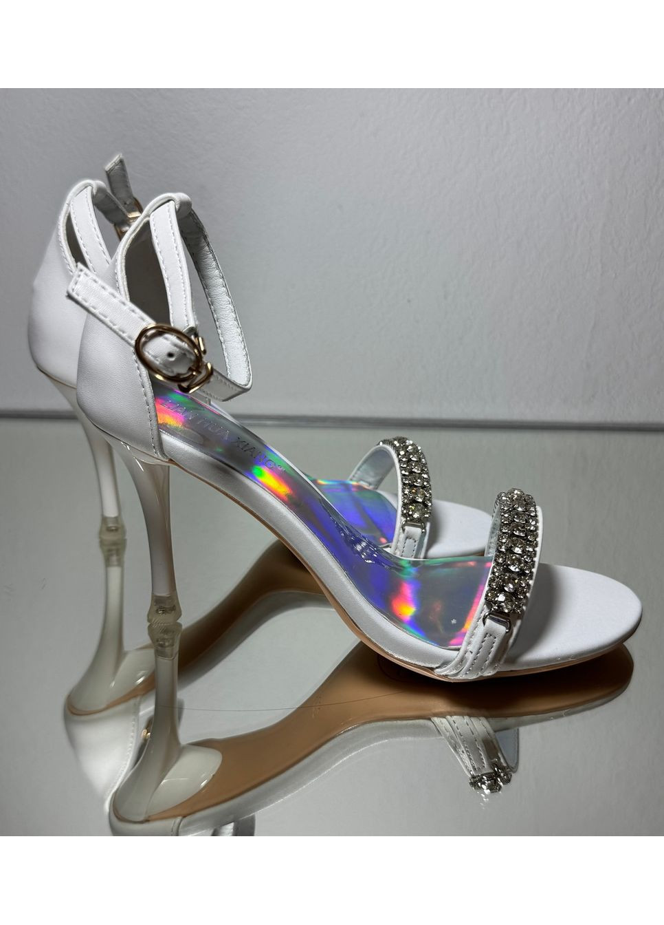 Белые женские свадебные босоножки с камешками 8 см No Brand со стразами