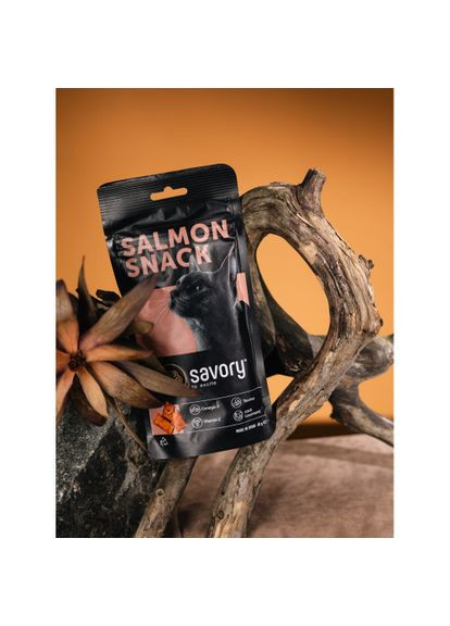 Хрумкі ласощі Snack Подушечки для вибагливих котів, з лососем, 60 г Savory (331651801)