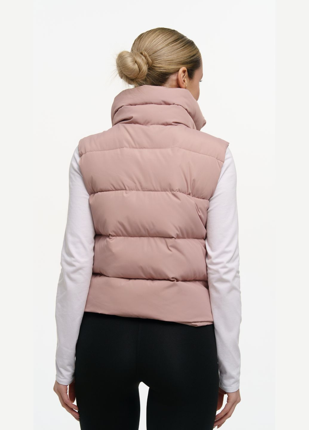 Вкорочений жилет на біо-пуху без капюшона Vakko (327276712)
