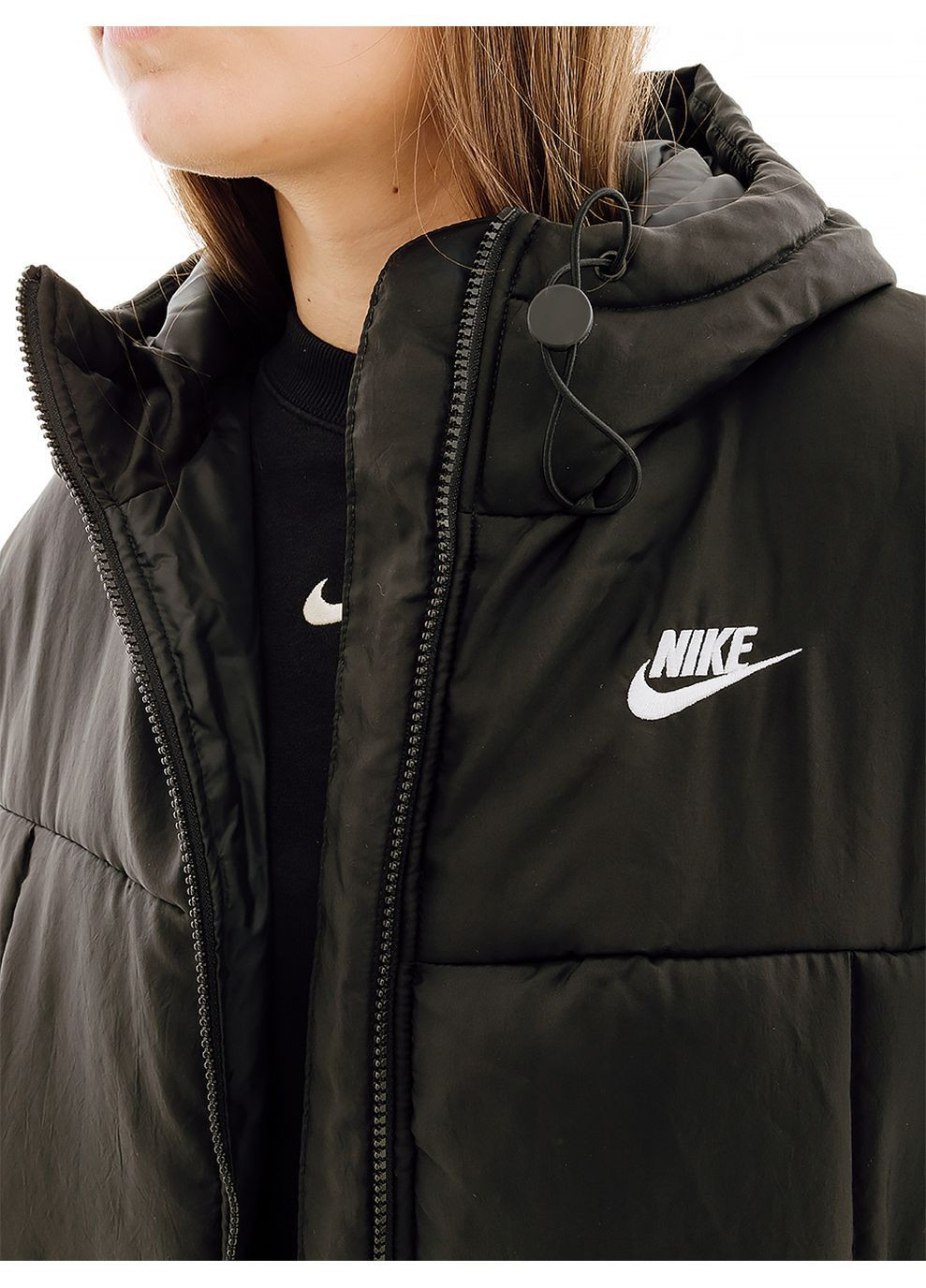 Черная зимняя женская куртка w tf thrr csc parka черный Nike