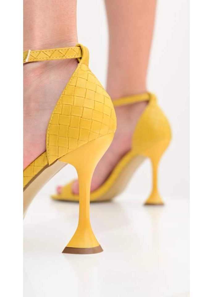 Желтые босоножки женские жёлтого цвета из экокожи 40 р. Bashili