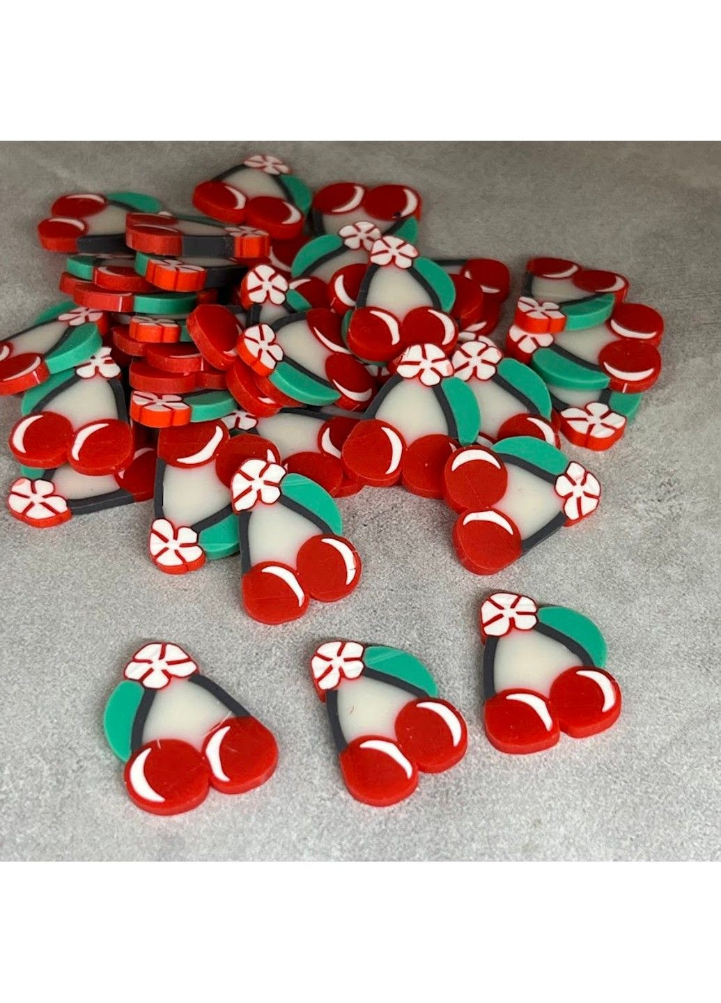 Наполнитель из полимерной глины "Вишенка" d 2 см, упаковка 20 шт. No Brand (301913964)