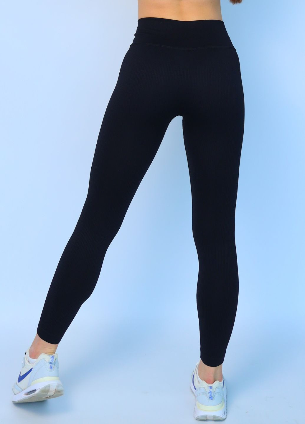 Спортивний комплект чорний з кроп-топом на блискавці (70072/68) FitFiesta (329193863)