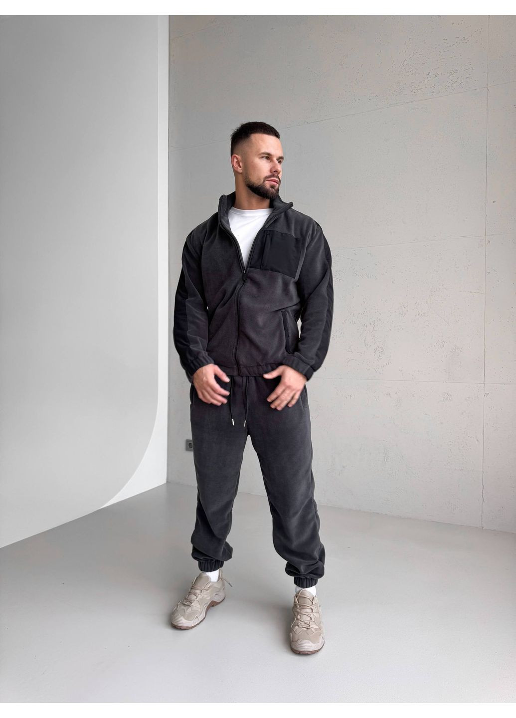 Графитовый зимний зимний мужской костюм из флиса брючный Vakko