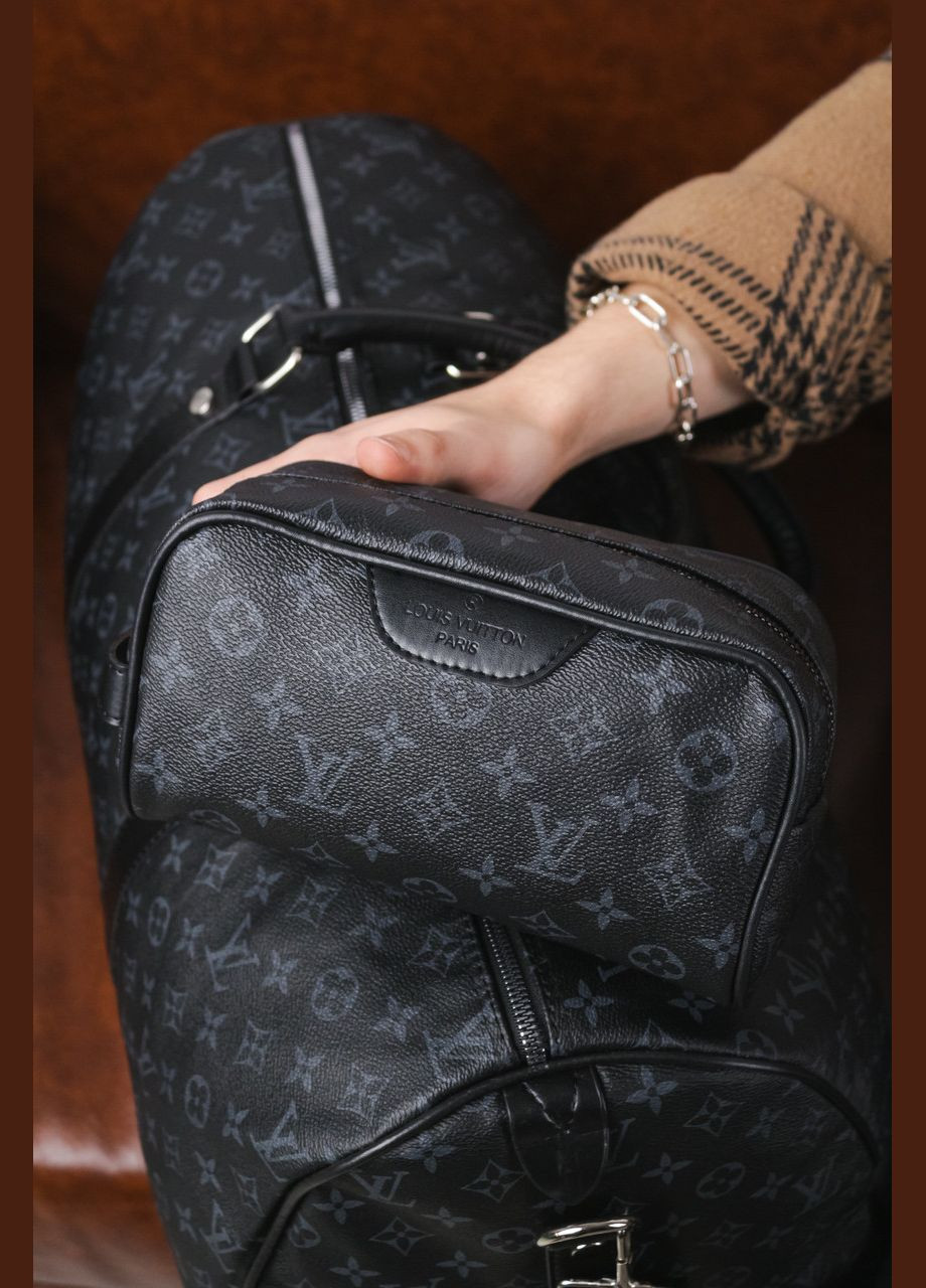 Дорожная сумка ножки из пластика Сумка-мессенджер в подарок Чёрный (В01001В-2) No Brand (306633703)