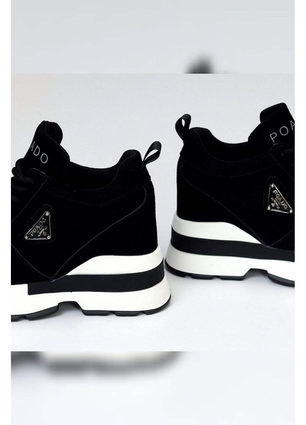 Сникерсы женские черные кроссовки на высокой подошве на платформе еко замша на танкетке Viki Снікерси чёрные лето (369003711)