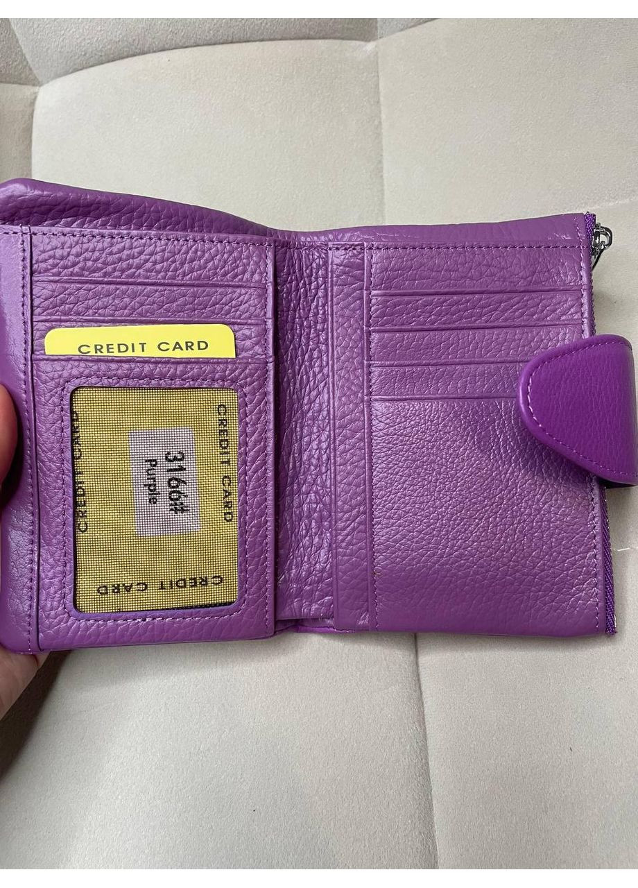 Жіночий шкіряний середнього розміру закривається на кнопку No Brand (370381546)