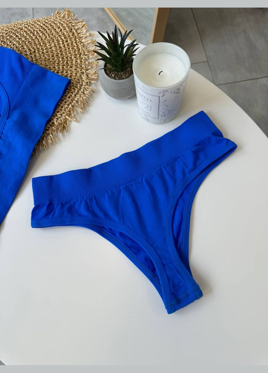 Синій комплект білизни в рубчик топ на тонких бретелях труси стрінги No Brand