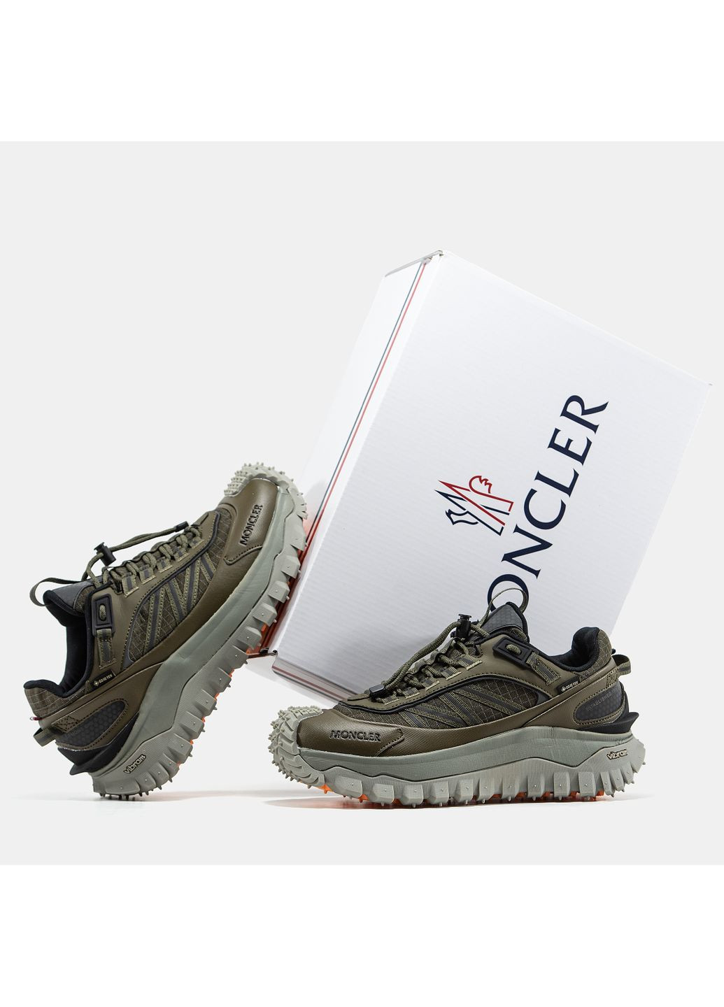 Оливковые (хаки) демисезонные кроссовки мужские moncler trailgrip gore-tex khaki | монкле треилгрип хаки No Brand