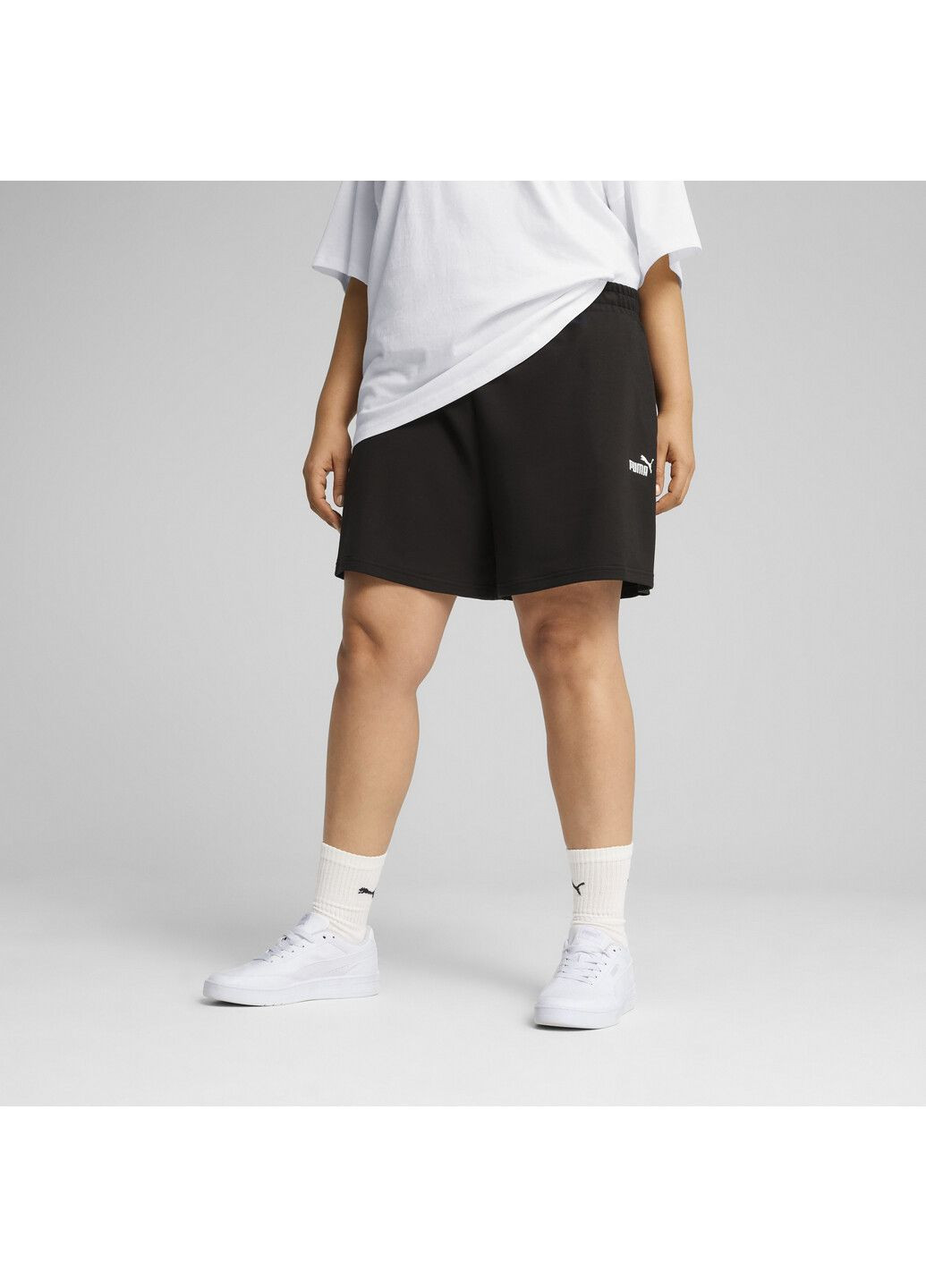 Шорты ESS Small No. 1 Logo Lightweight 4" High-Waist Shorts Women Puma (317250168)