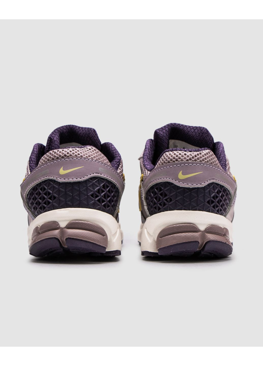 Цветные демисезонные кроссовки мужские nike zoom vomero 5 platinum violet найк аир зум вомеро 5 No Brand