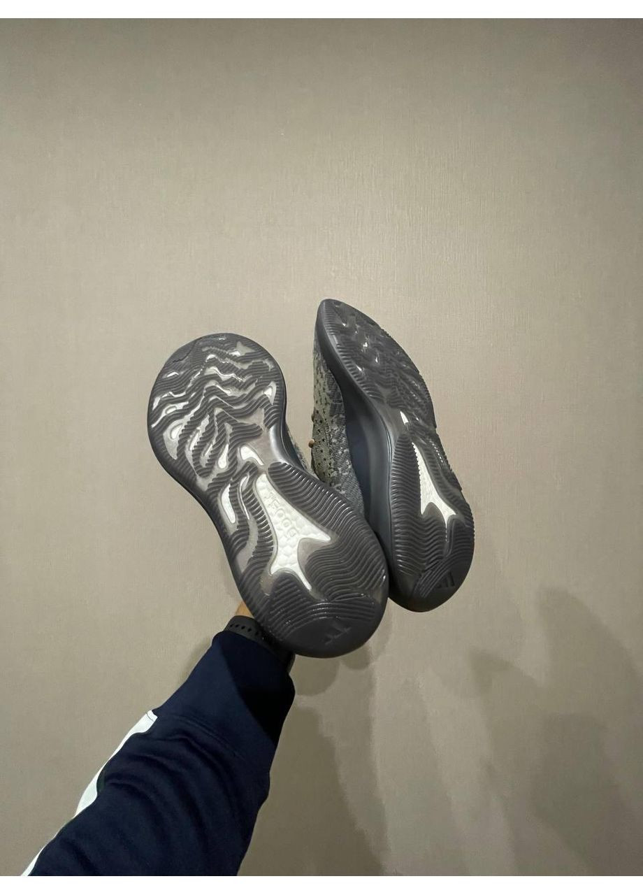 Чорні Осінні кросівки чоловічі adidas yeezy boost 380 v3 black адідас ізі буст No Brand