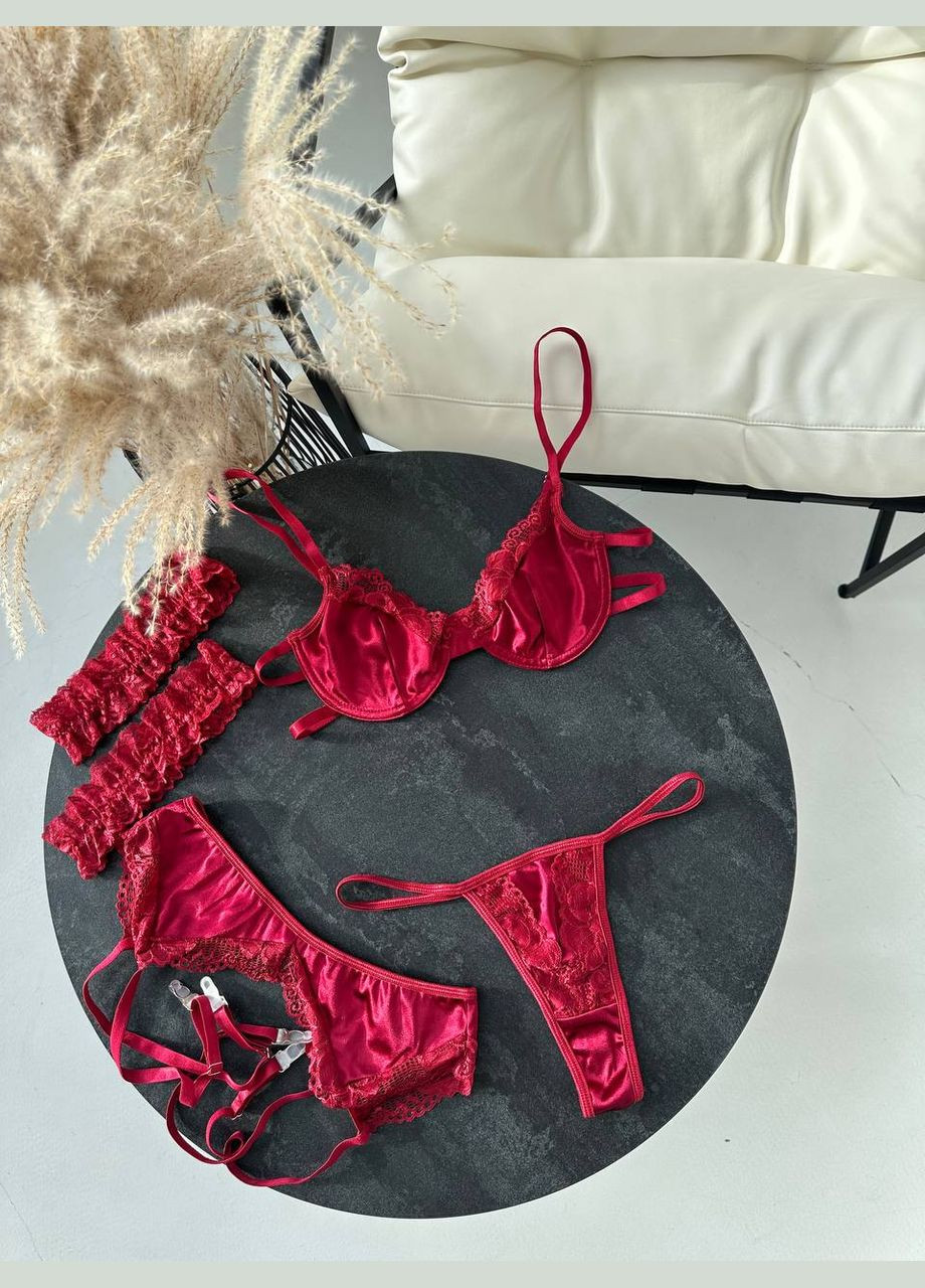Бордовий комплект жіночої білизни з поясом гартерами Simply sexy