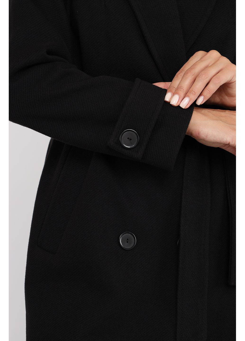 Чорне демісезонне Пальто жіноче колір чорний ЦБ-00278515 Yuki