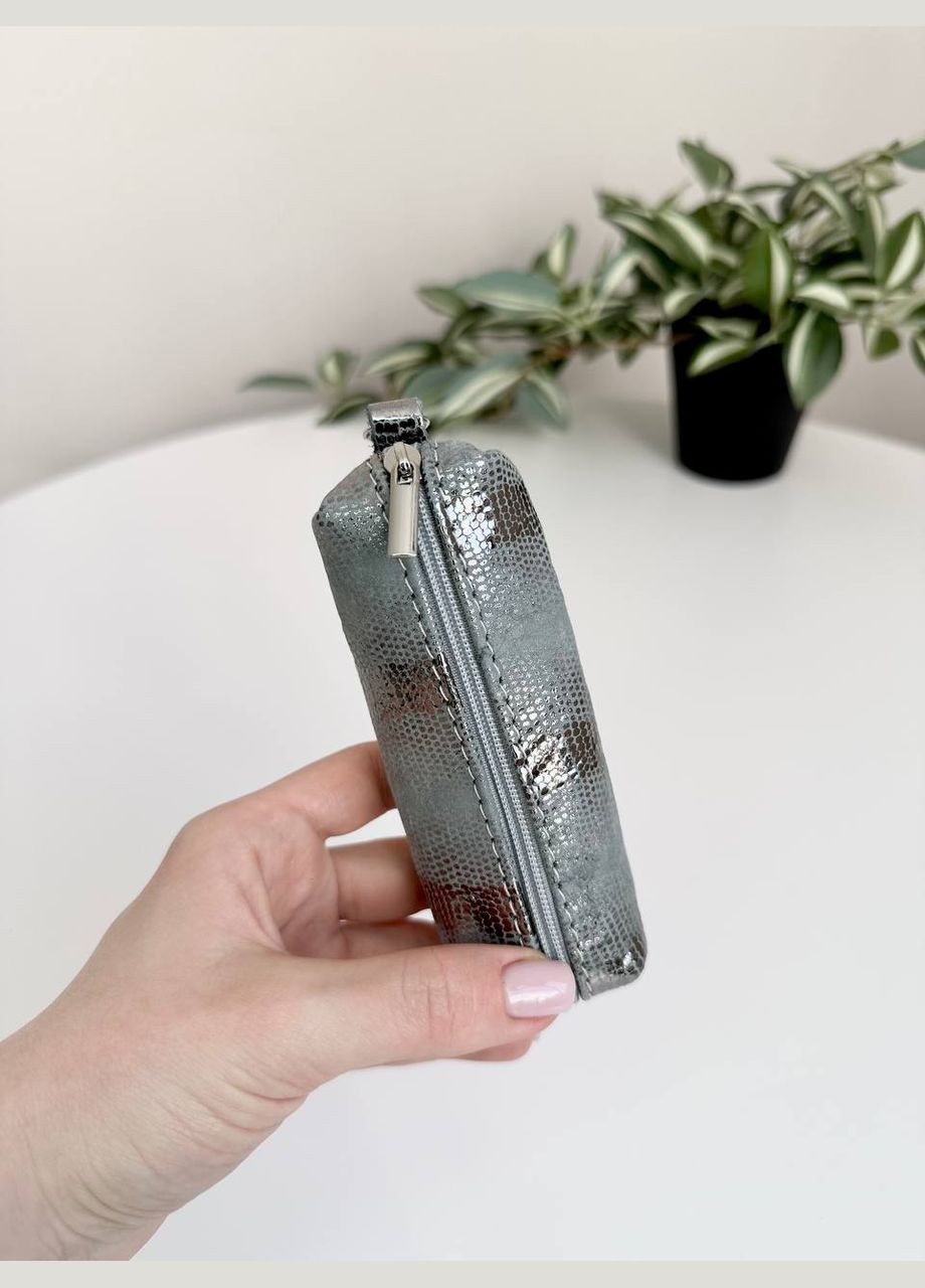 Ключниця шкіряна для звичайних ключів на блискавці з карабіном VI&VA (322399492)