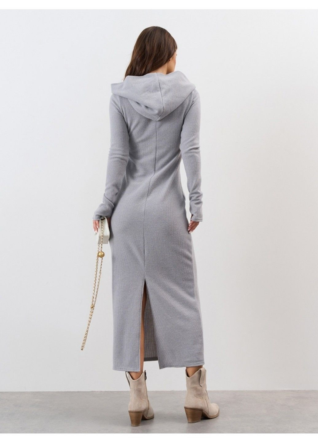 Серое повседневный платье issa pus 15335 серый ISSA PLUS