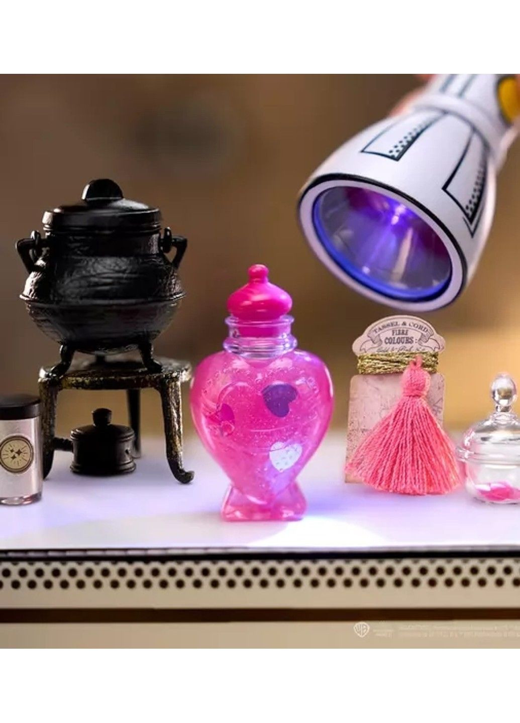 Ігровий набір MINIVERSE серії "Harry Potter" – СТВОРИ ЧАРІВНІ ЗІЛЛЯ (в асорт., в дисп.) MGA's Miniverse (336181863)