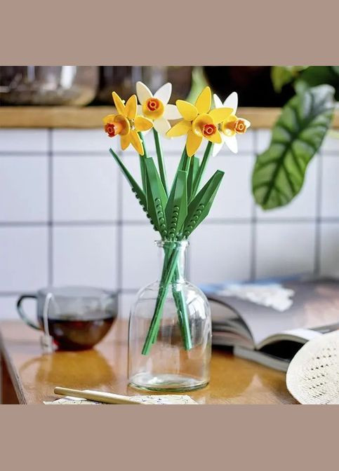 Конструктор Botanicals Нарцисі, 216 деталей () Lego 40747 (328400553)