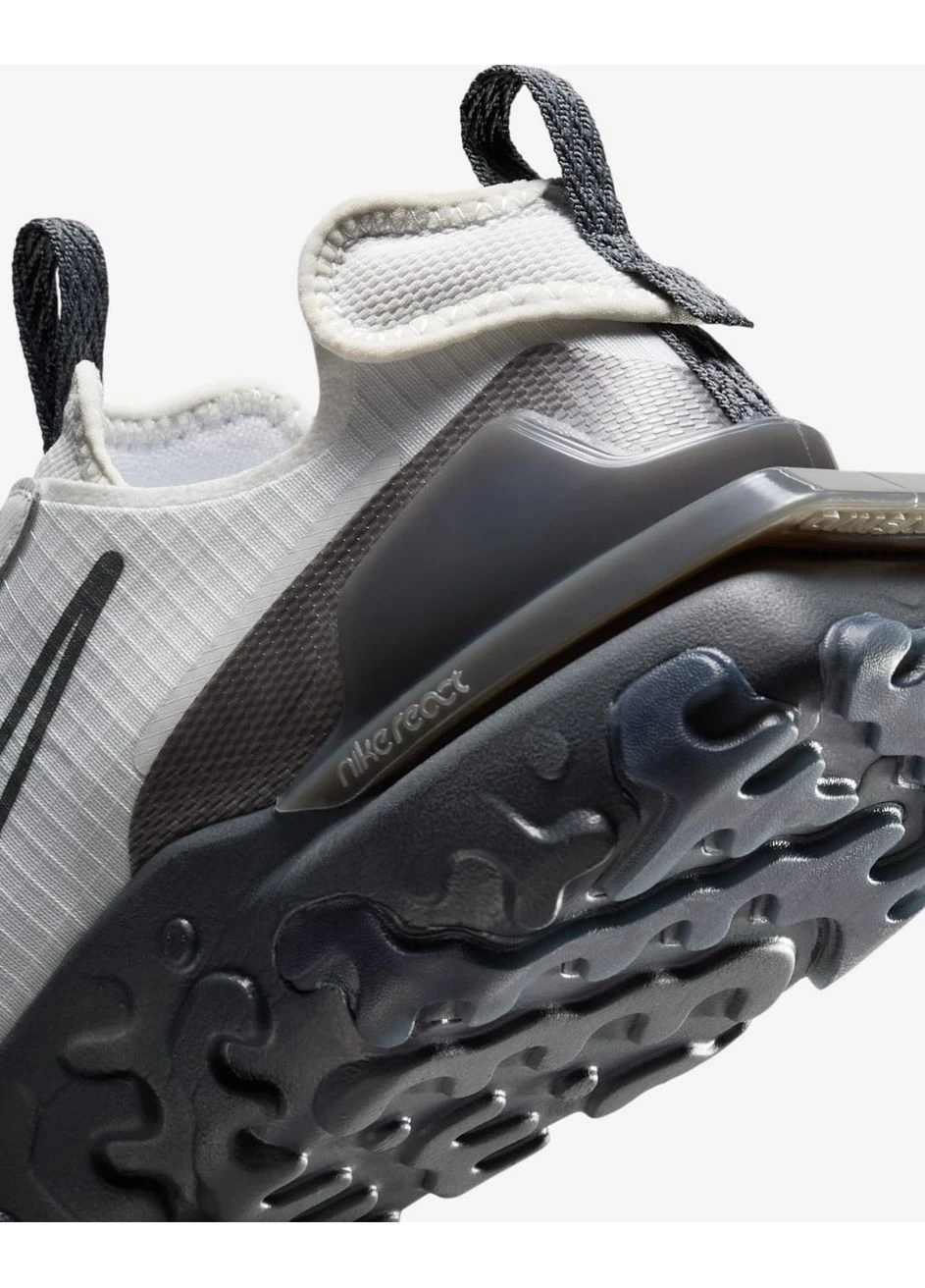Бежеві кросівки react vision Nike