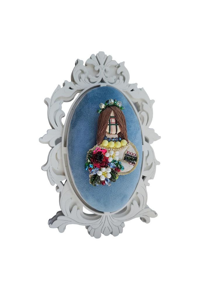 Брошка мотанка берегиня з квіткою ручної роботи з натуральних перлин (BR-19) Ksenija Vitali (296489606)