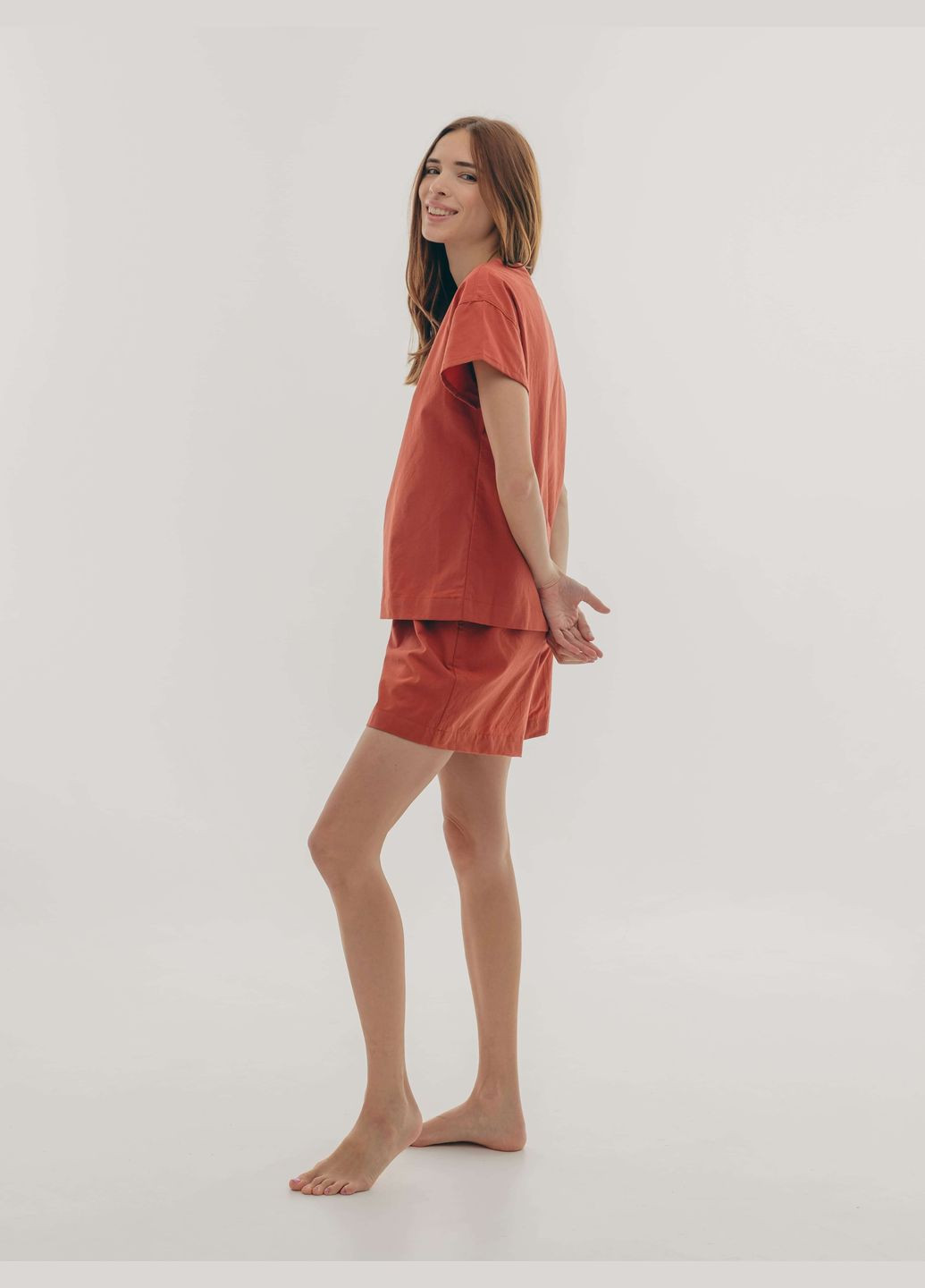 Красная пижама женская с шортами terra xs Leglo