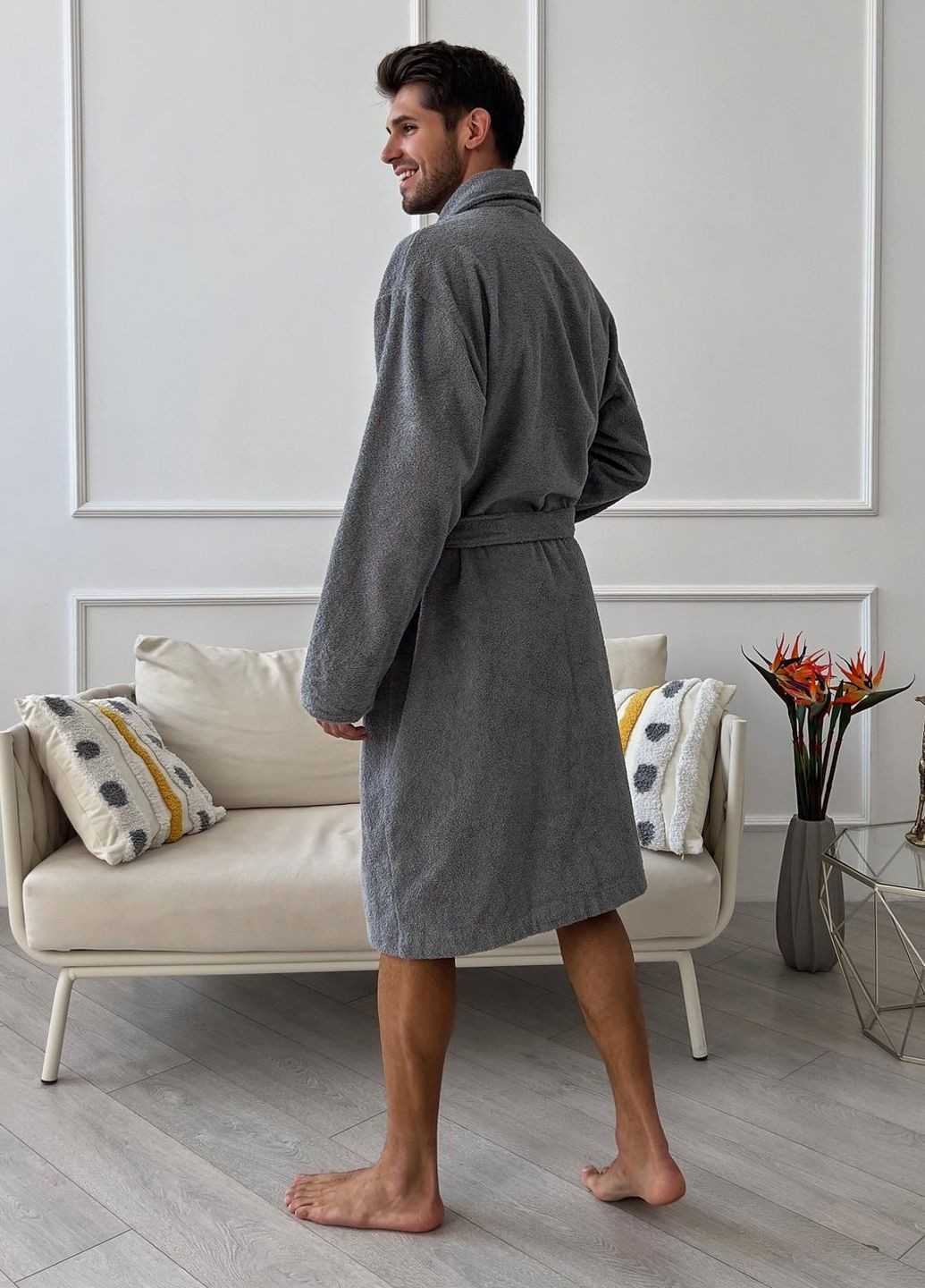 Мужской махровый халат с шалевым воротником, размер S Vishnya (328389389)
